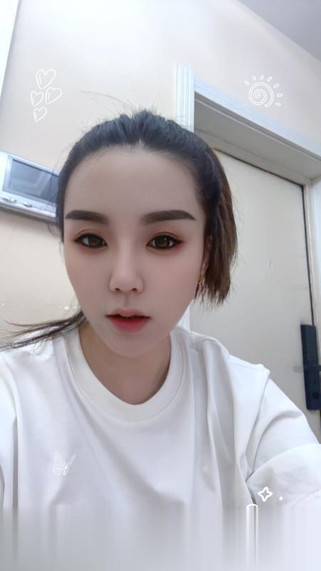 哈尔滨浪女.